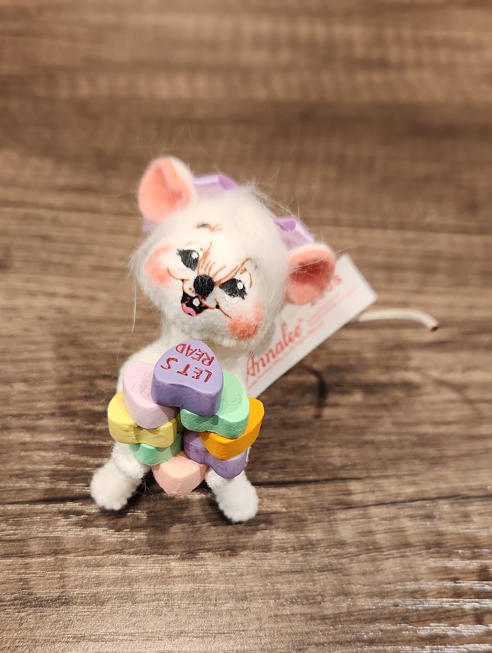 Zvtg. EUC 2005 Annalee 3" Stacked Full Of Love Mouse